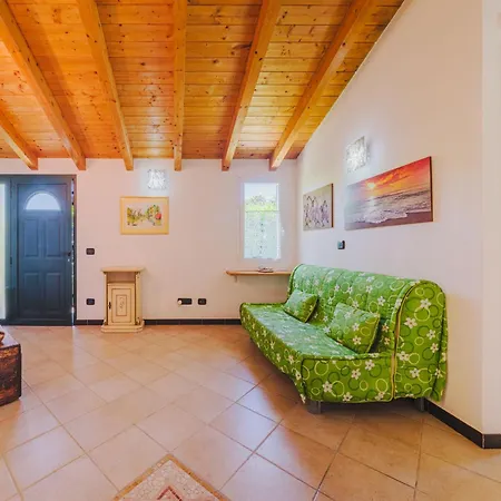 Casa Dei Gelsi By Interhome